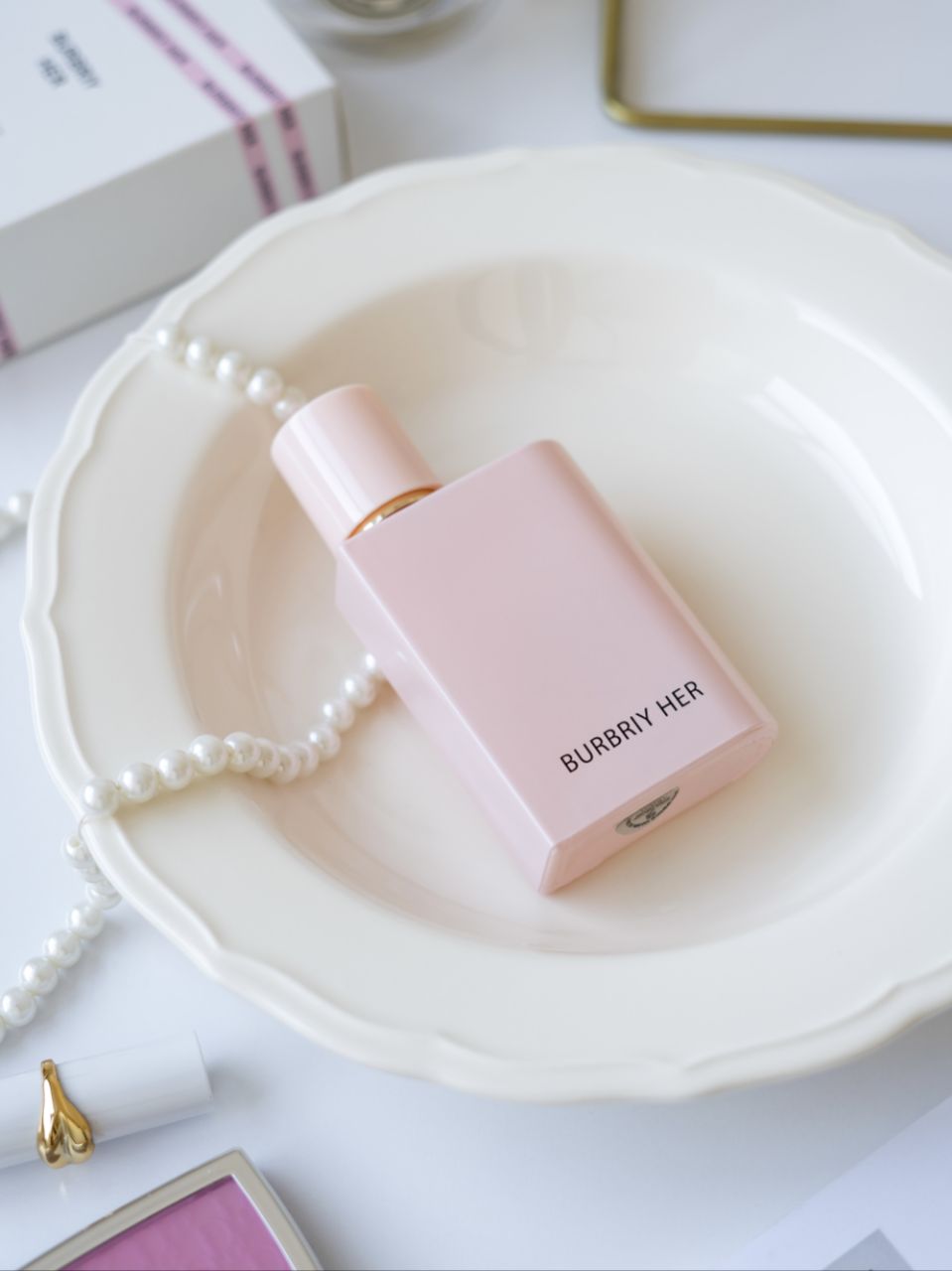 عطر باربری هر