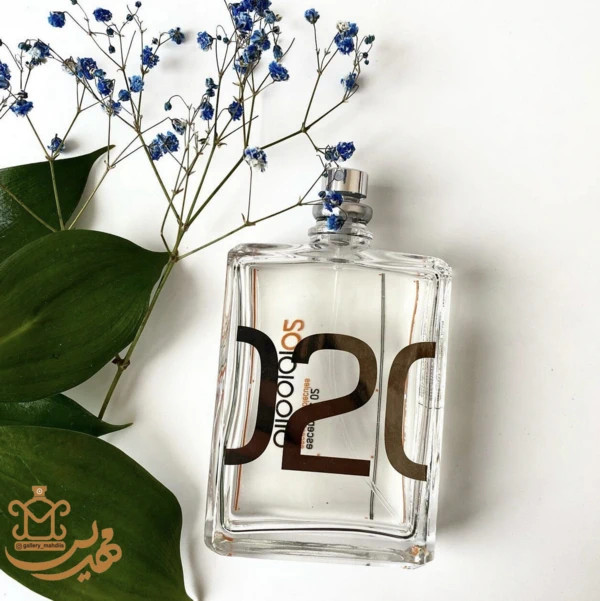 عطر مولکول ۰۲